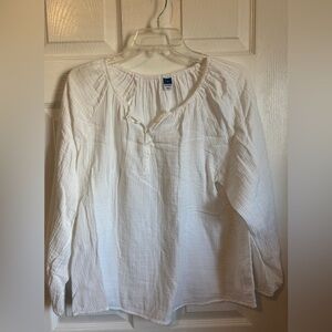 Old Navy White Button-Front Blouse